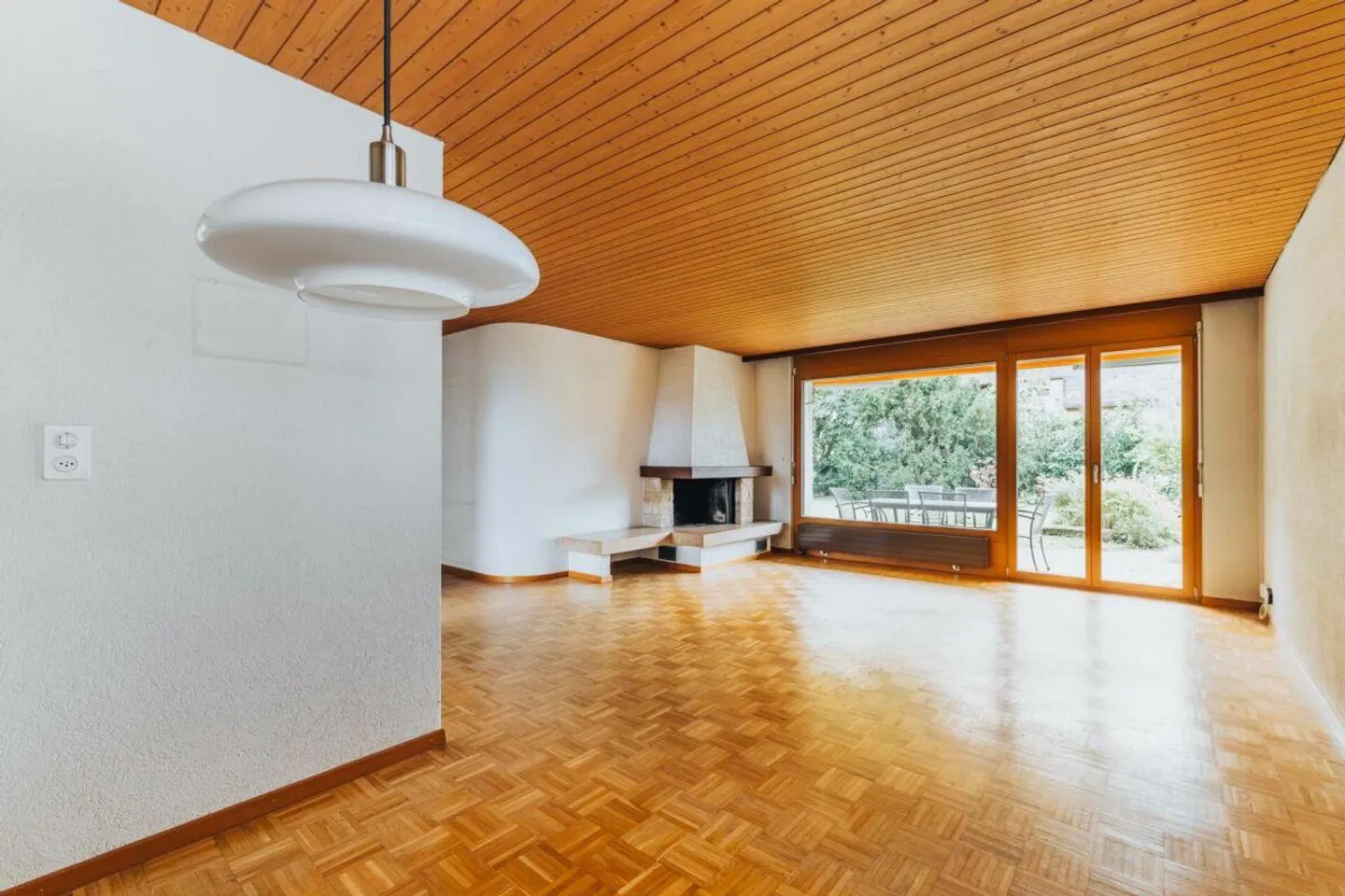 Casa bifamiliare (2x 4.5 stanze) in una posizione tranquilla - Foto 5 di 15