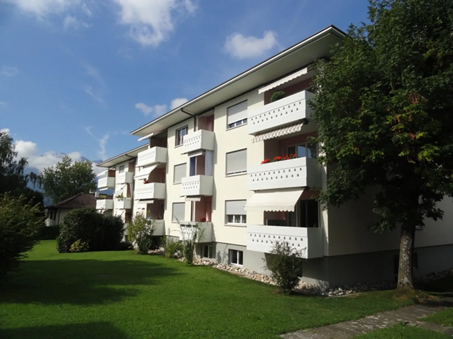 Appartement lumineux près du lac - Photo 1 sur 7