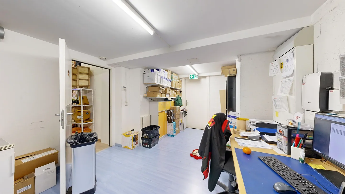 Magasin à louer - Photo 7 sur 7