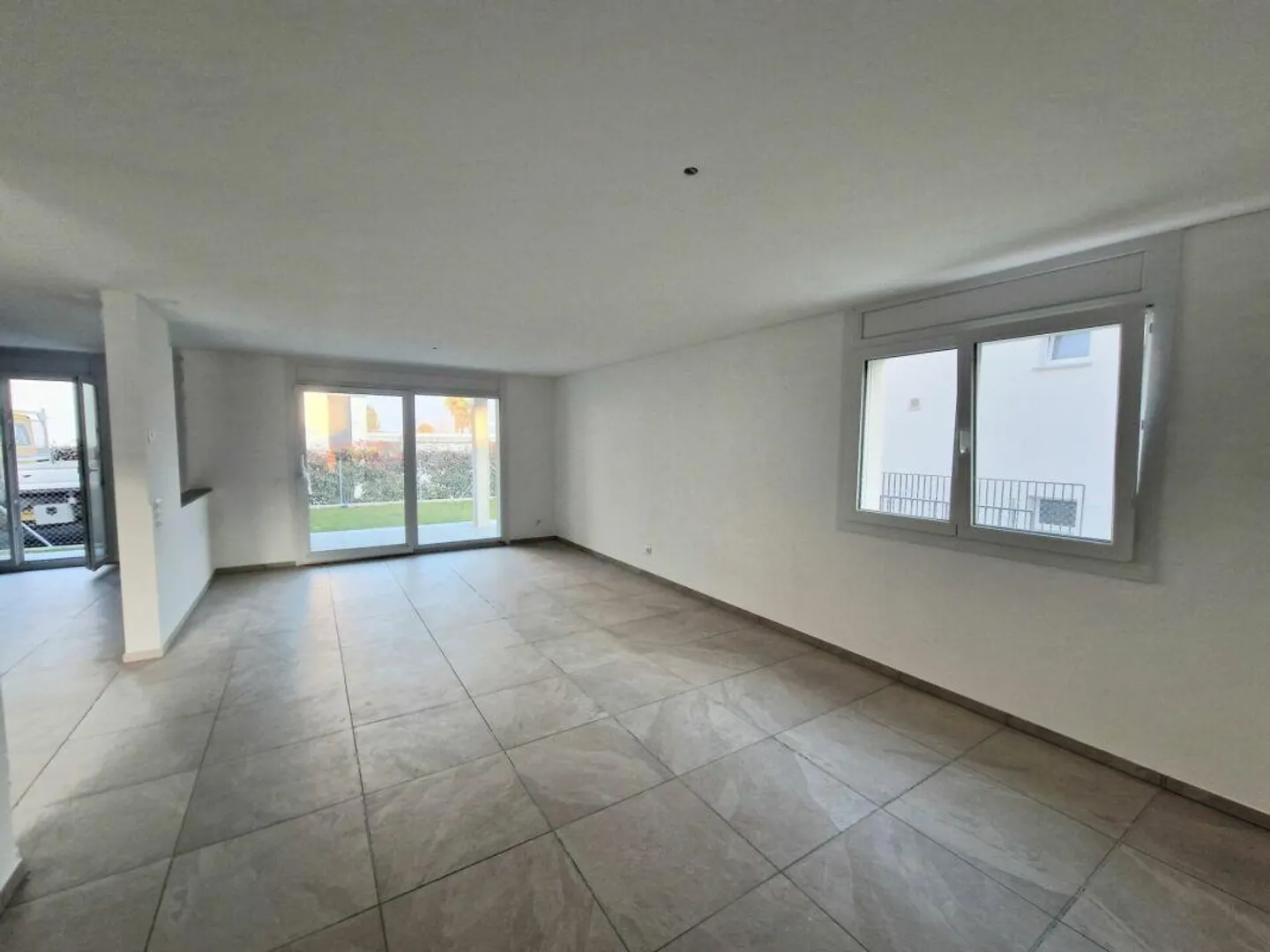 À VENDRE À CUGNASCO - NOUVELLE MAISON INDIVIDUELLE DE 5.5 PIÈCES DANS UN QUARTIER CALME - Photo 6 sur 24