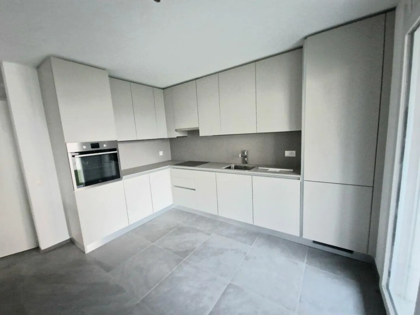À VENDRE À CUGNASCO - NOUVELLE MAISON INDIVIDUELLE DE 5.5 PIÈCES DANS UN QUARTIER CALME - Photo 7 sur 24