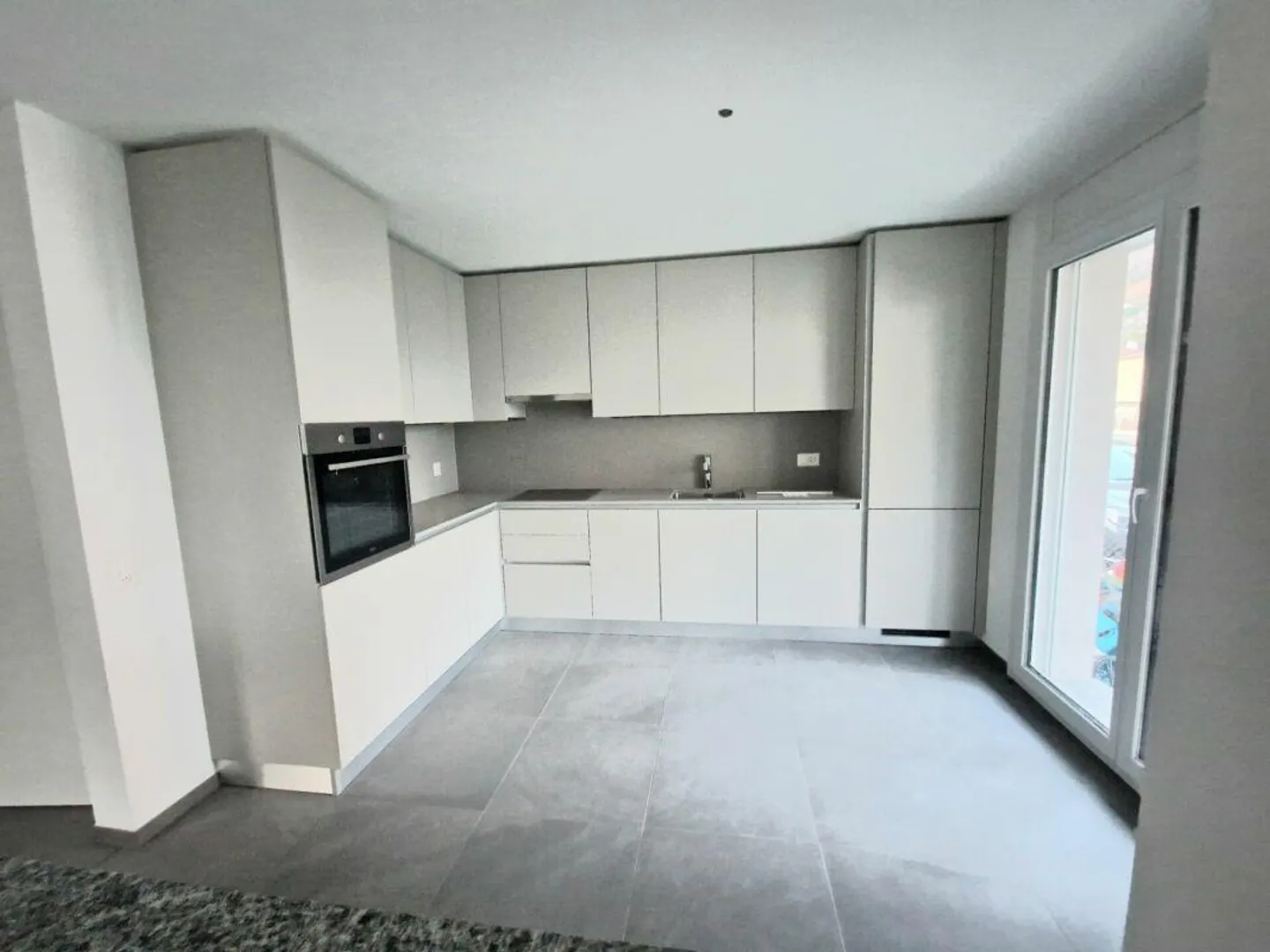 À VENDRE À CUGNASCO - NOUVELLE MAISON INDIVIDUELLE DE 5.5 PIÈCES DANS UN QUARTIER CALME - Photo 8 sur 24