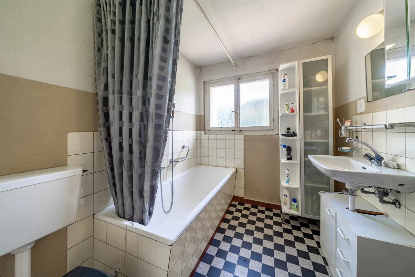 Casa abitativa con potenziale di sviluppo - Foto 9 di 13