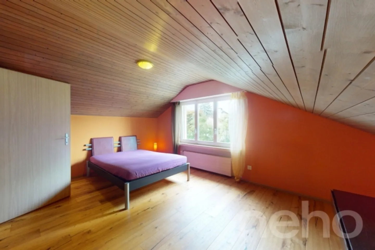 «5.5-Zimmer Einfamilienhaus mit 2024 m2 Gartenparadies und Gartenteich» - Foto 7 von 12