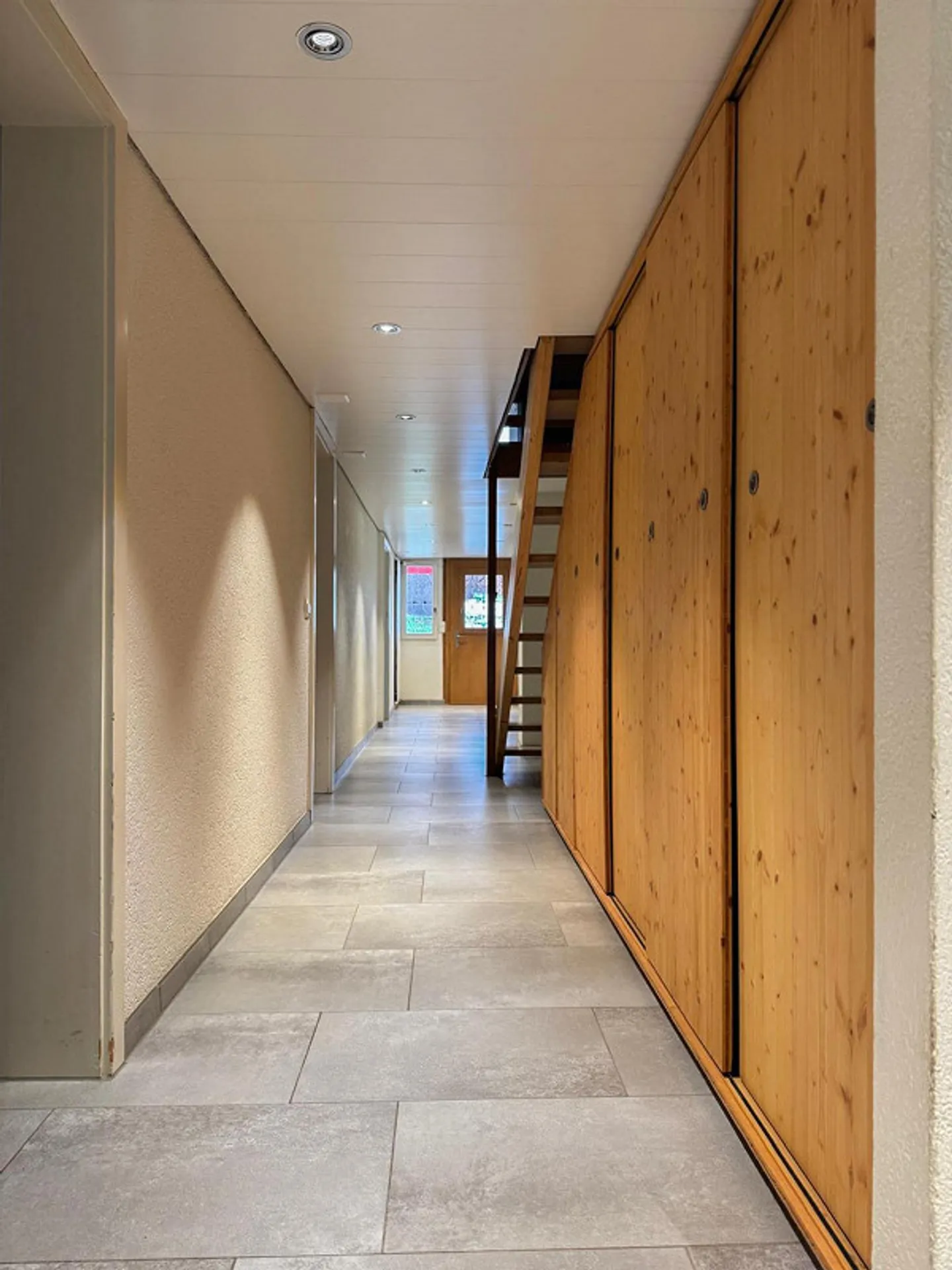 Maison de ferme de 10 pièces à louer ! - Photo 6 sur 19