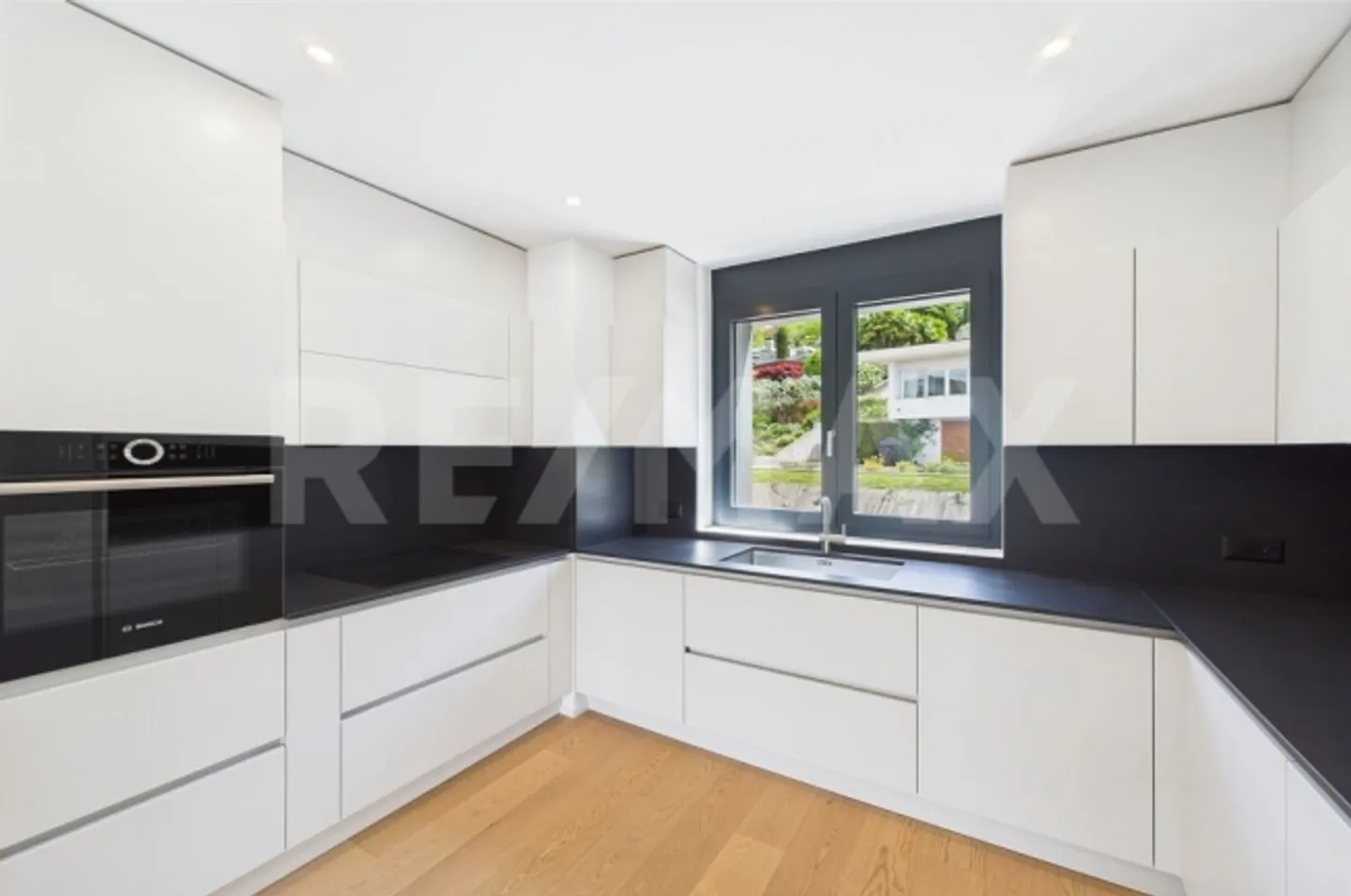 2.5 Room apartment - Photo 6 of 13