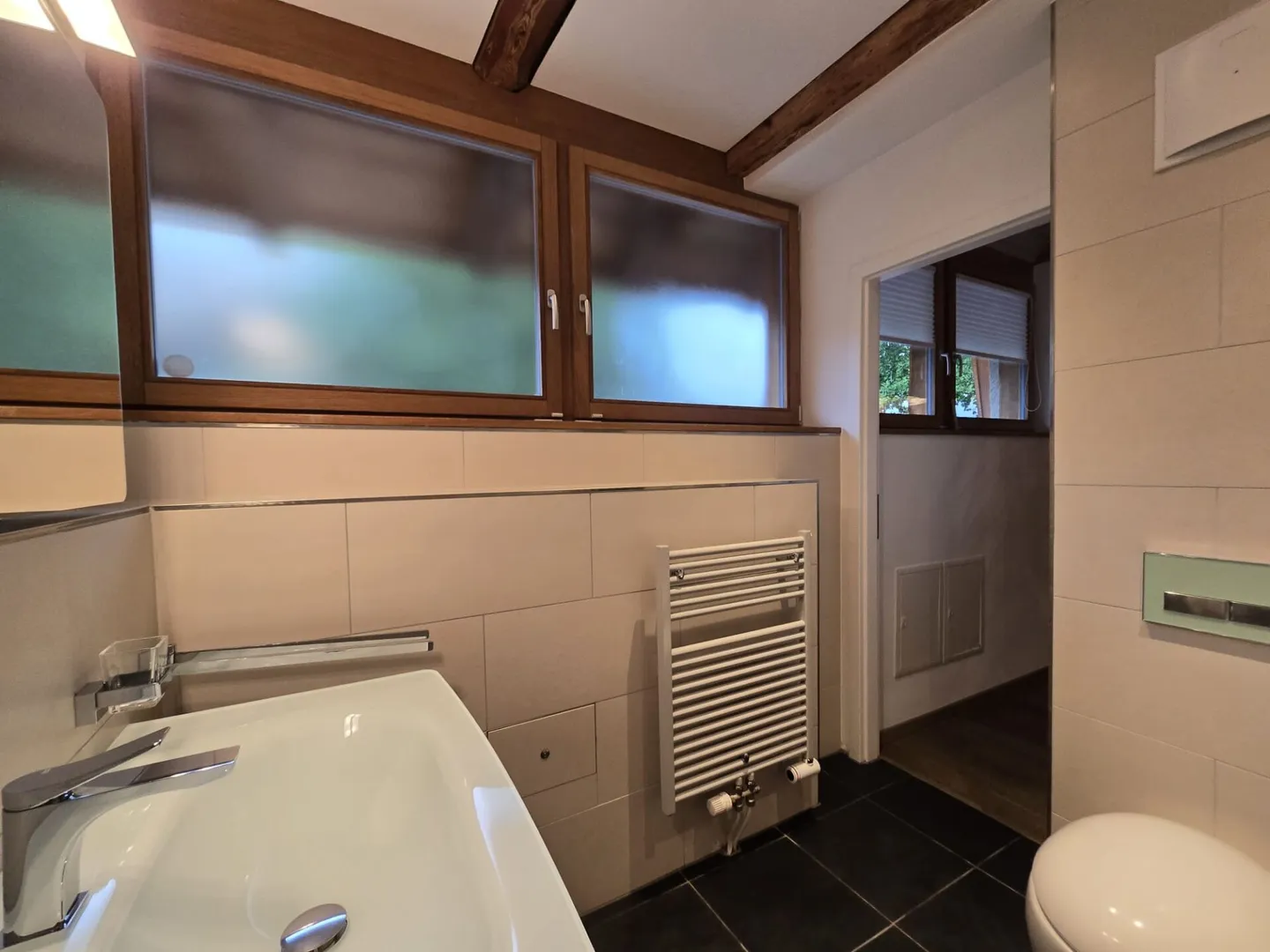 Charming and Characterful Detached House - Photo 23 of 30