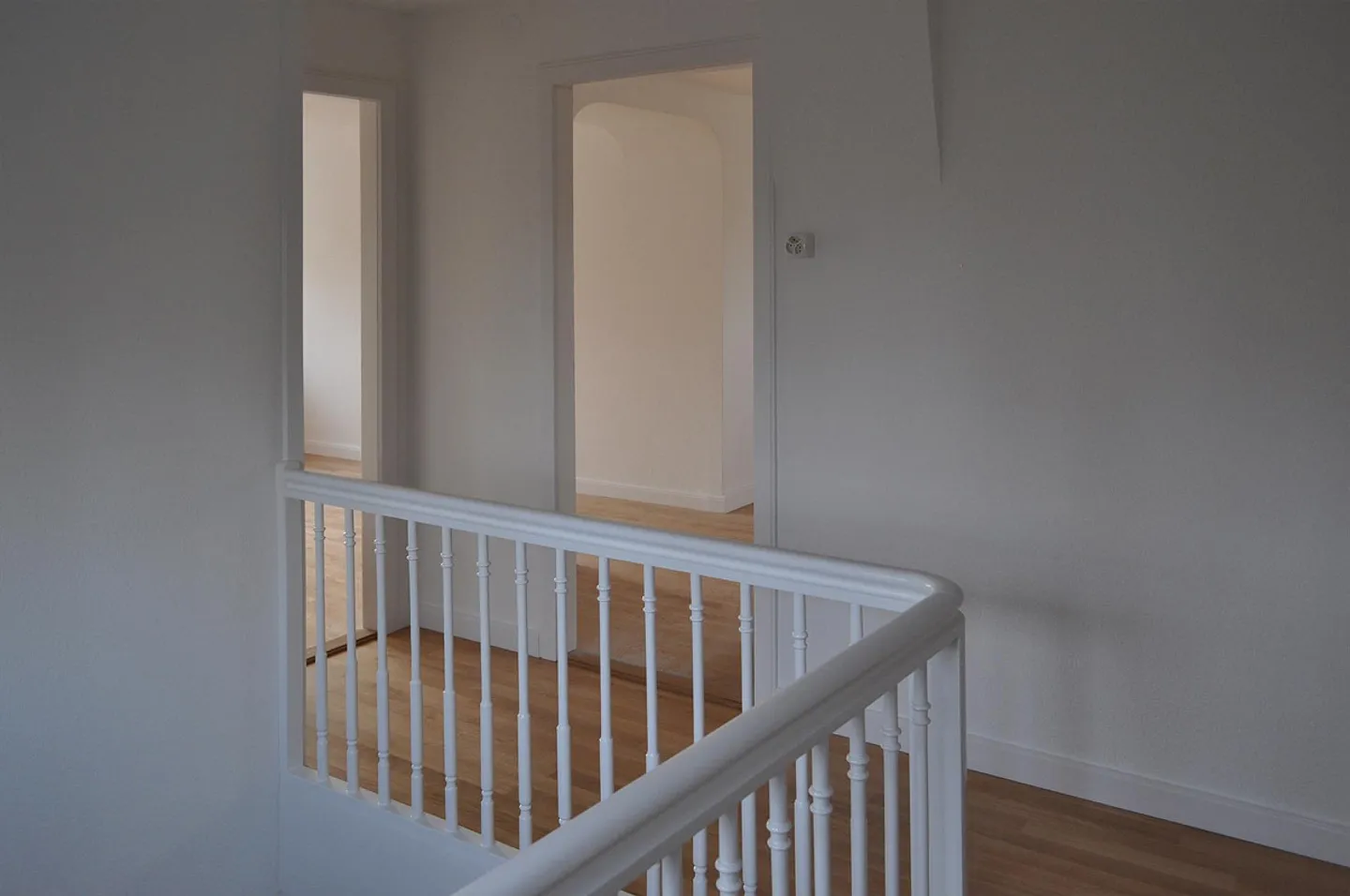 Appartement 2,5 + Bureau/Atelier 2,5 sur 2 étages - Photo 11 sur 16