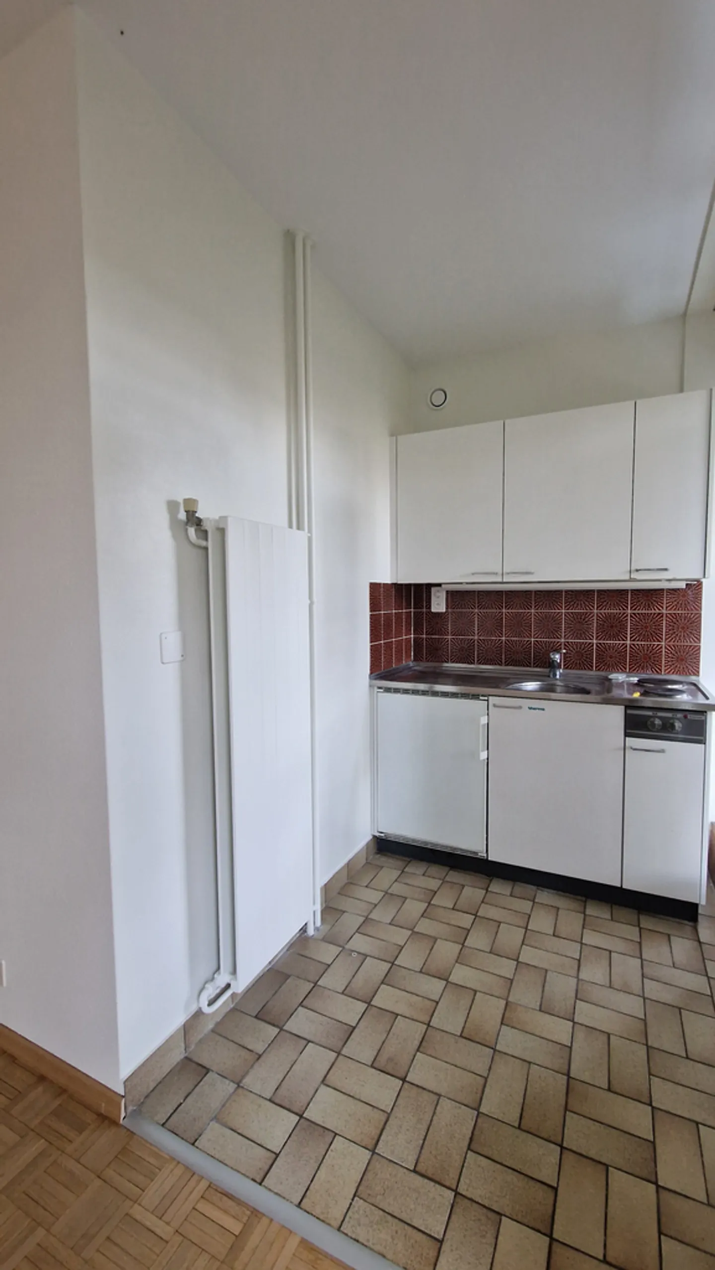 1-room apartment - Photo 2 of 4