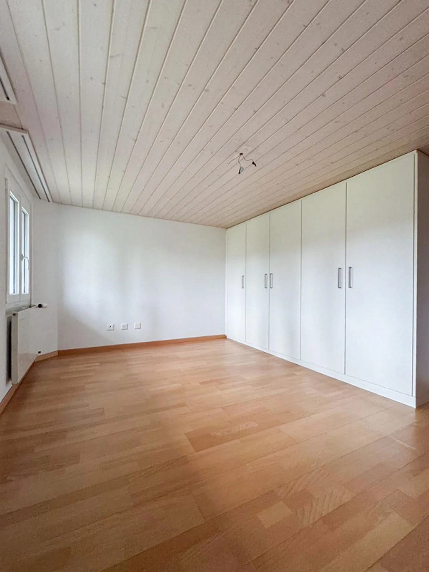 Maison de ferme de 10 pièces à louer ! - Photo 15 sur 19