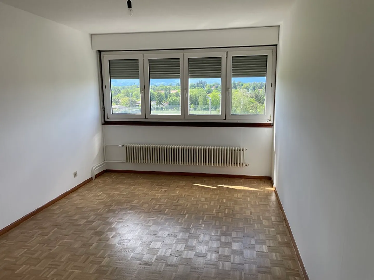 Appartement lumineux 4.5 pièces - Photo 5 sur 8