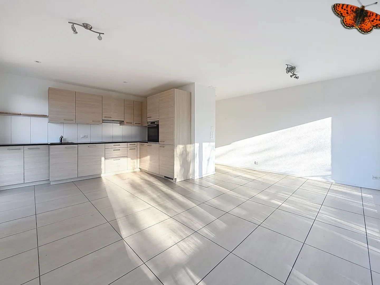 4 ½ ROOMS - Close to amenities! - Photo 4 of 14