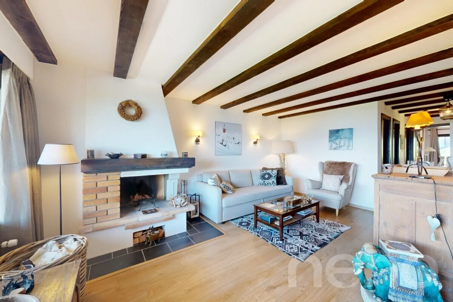 Charming 3.5 Room Apartment - Photo 2 of 12