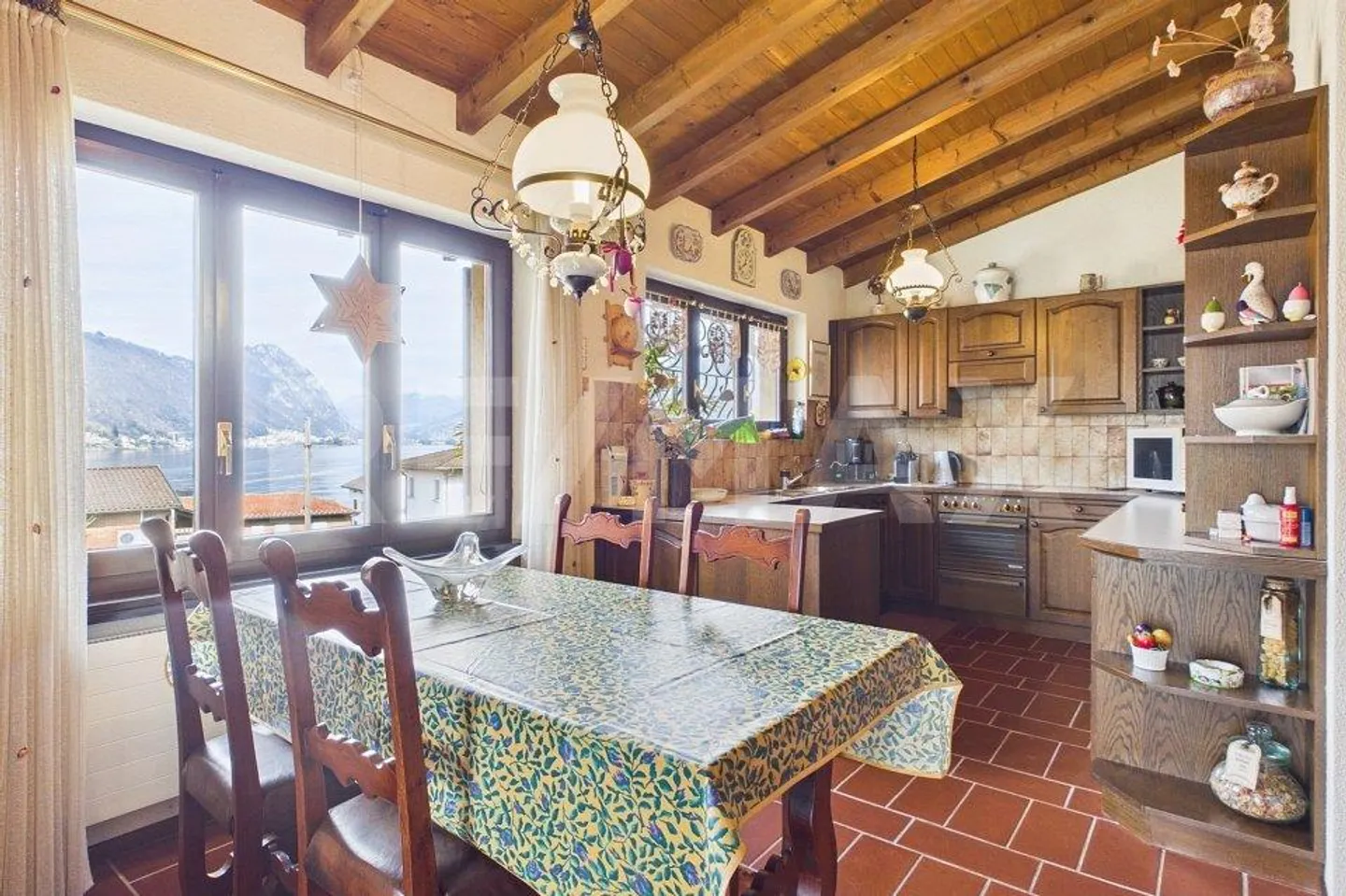 Einfamilienhaus mit Seeblick in Brusino Arsizio - Foto 5 von 13