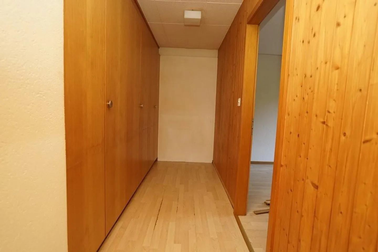 heimelige 2.5-Zimmer-Wohnung zu vermieten - Foto 2 von 6