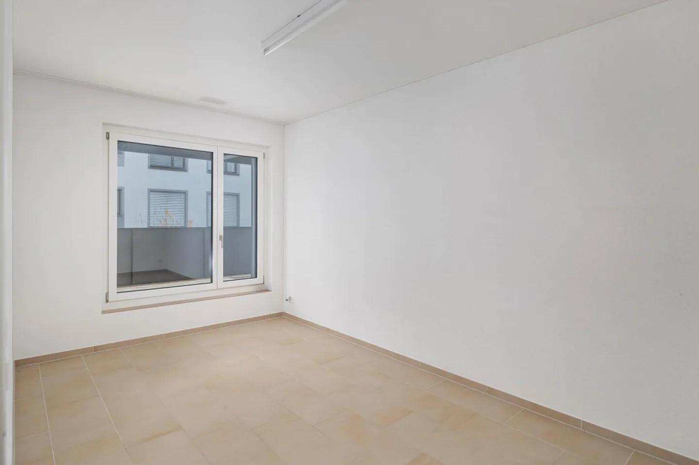 Beautiful 3.5-room apartment with large terrace on the 2nd floor - Photo 14 of 24