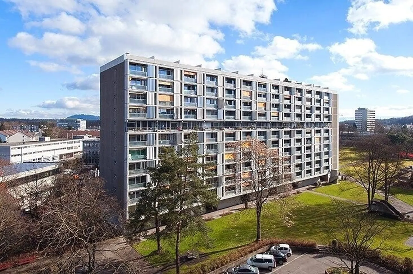Parkplätze zu Vermieten - Foto 2 von 3