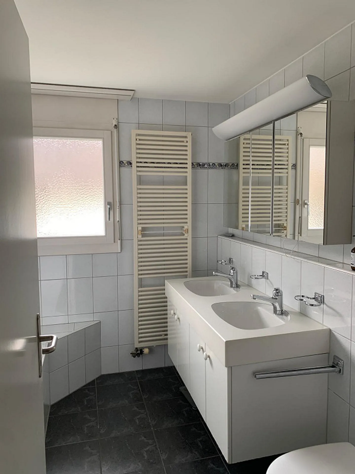 Spacious, sunny 6.5-room maisonette apartment for rent - Photo 15 of 18