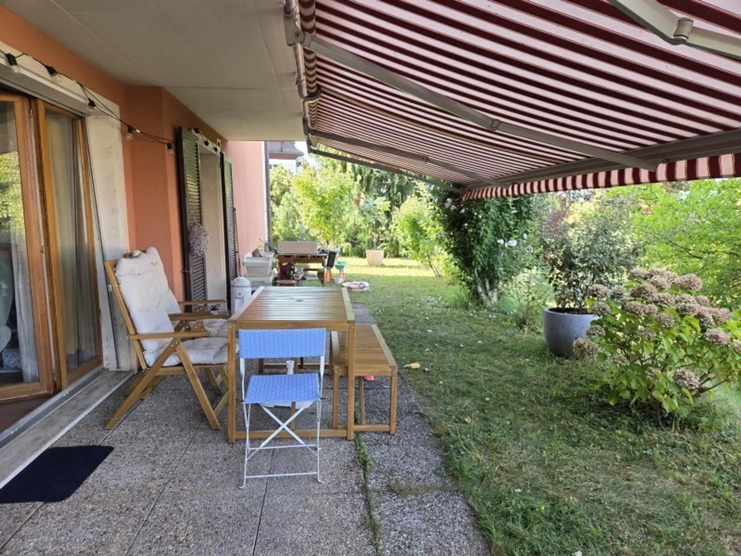 Appartamento Incantevole con Giardino Privato - Foto 3 di 5
