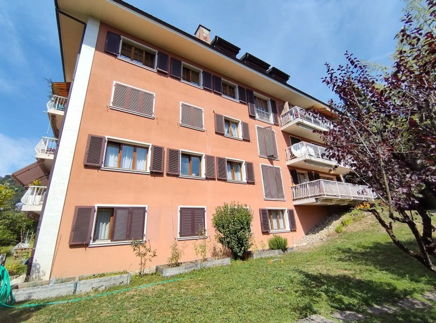 Appartamento Incantevole con Giardino Privato - Foto 1 di 5