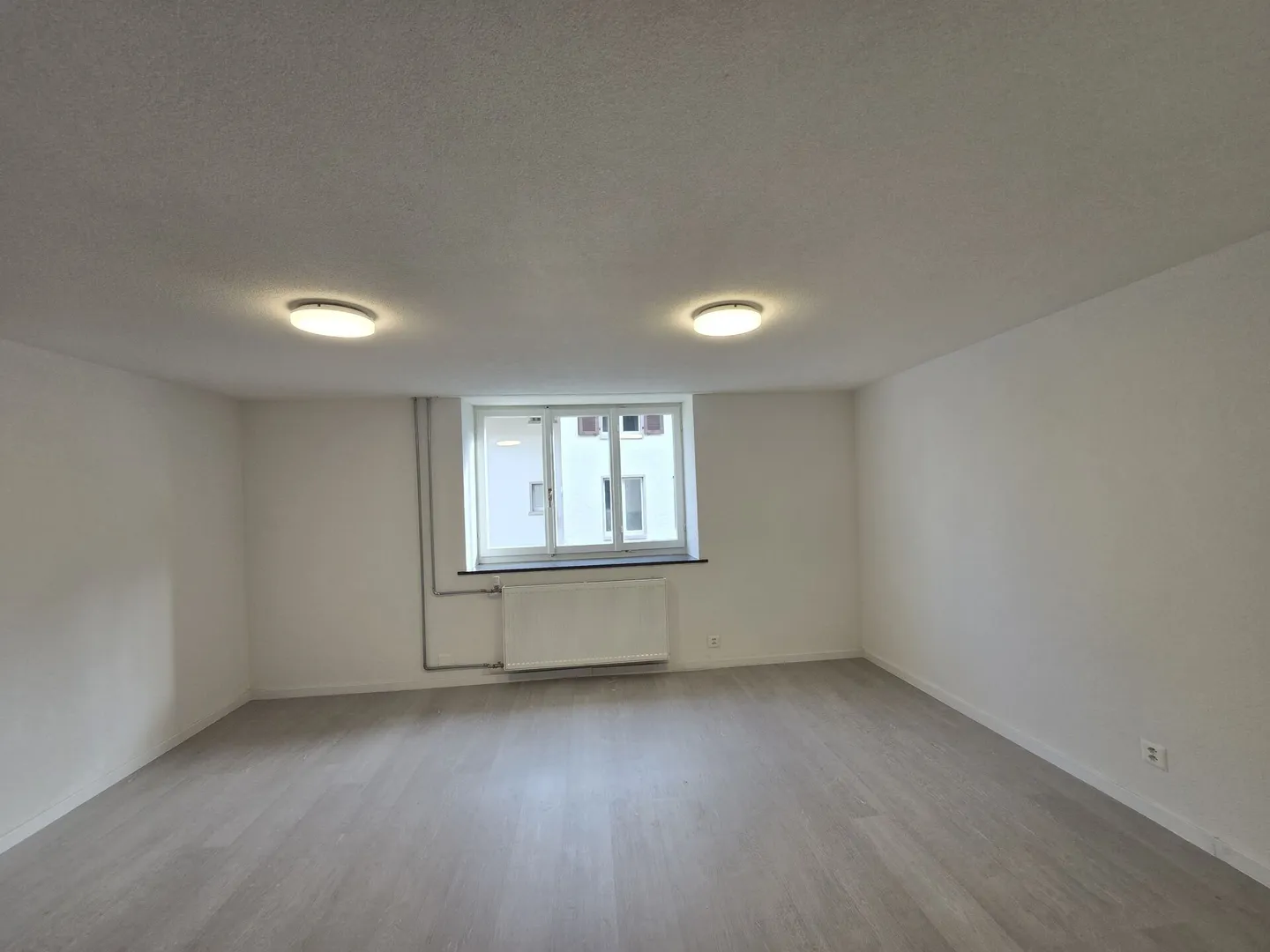2.5-Zimmer-Wohnung im Erdgeschoss - Foto 4 von 6