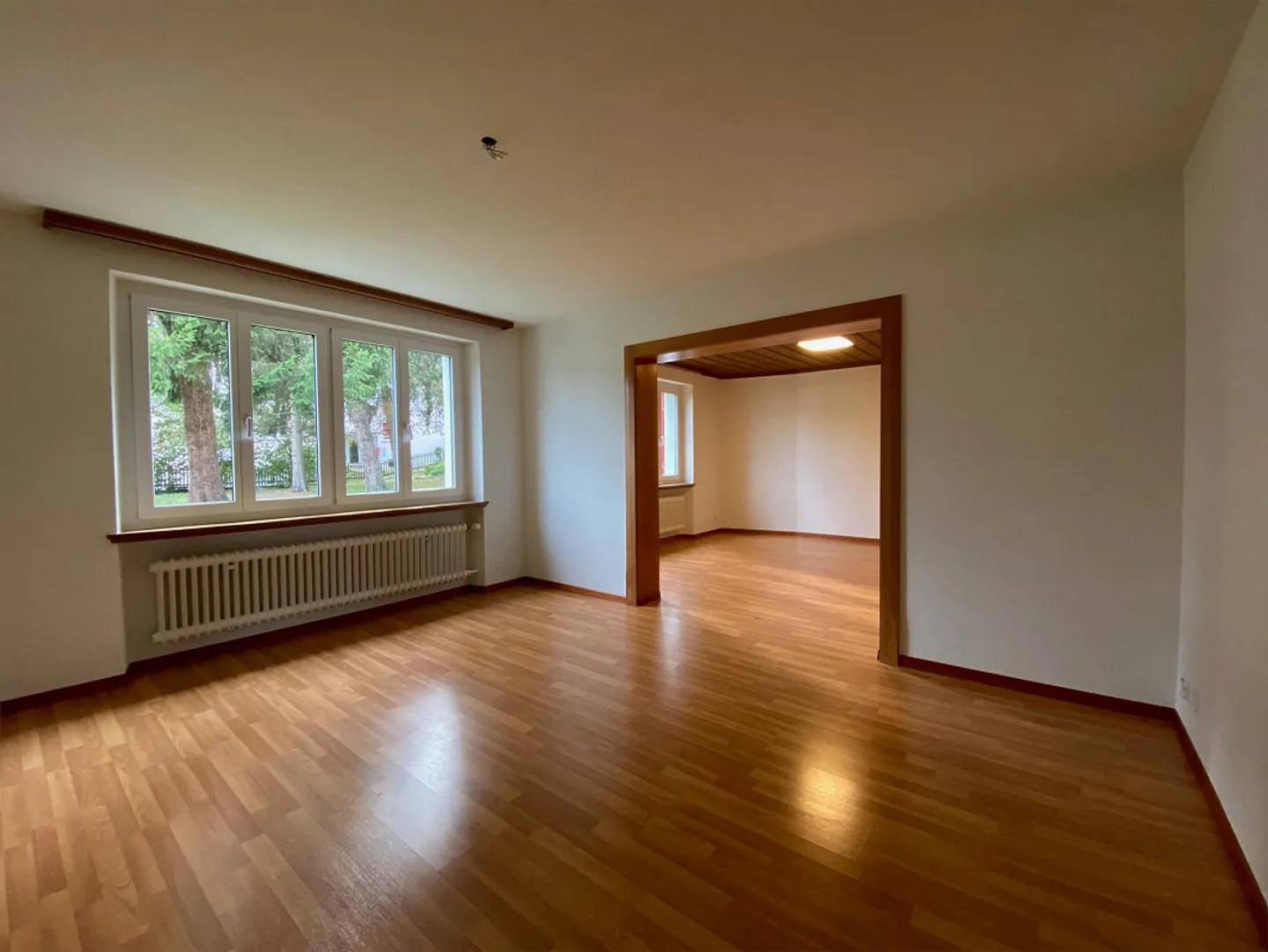 Appartamento affascinante con area giardino in una posizione tranquilla - Foto 2 di 11