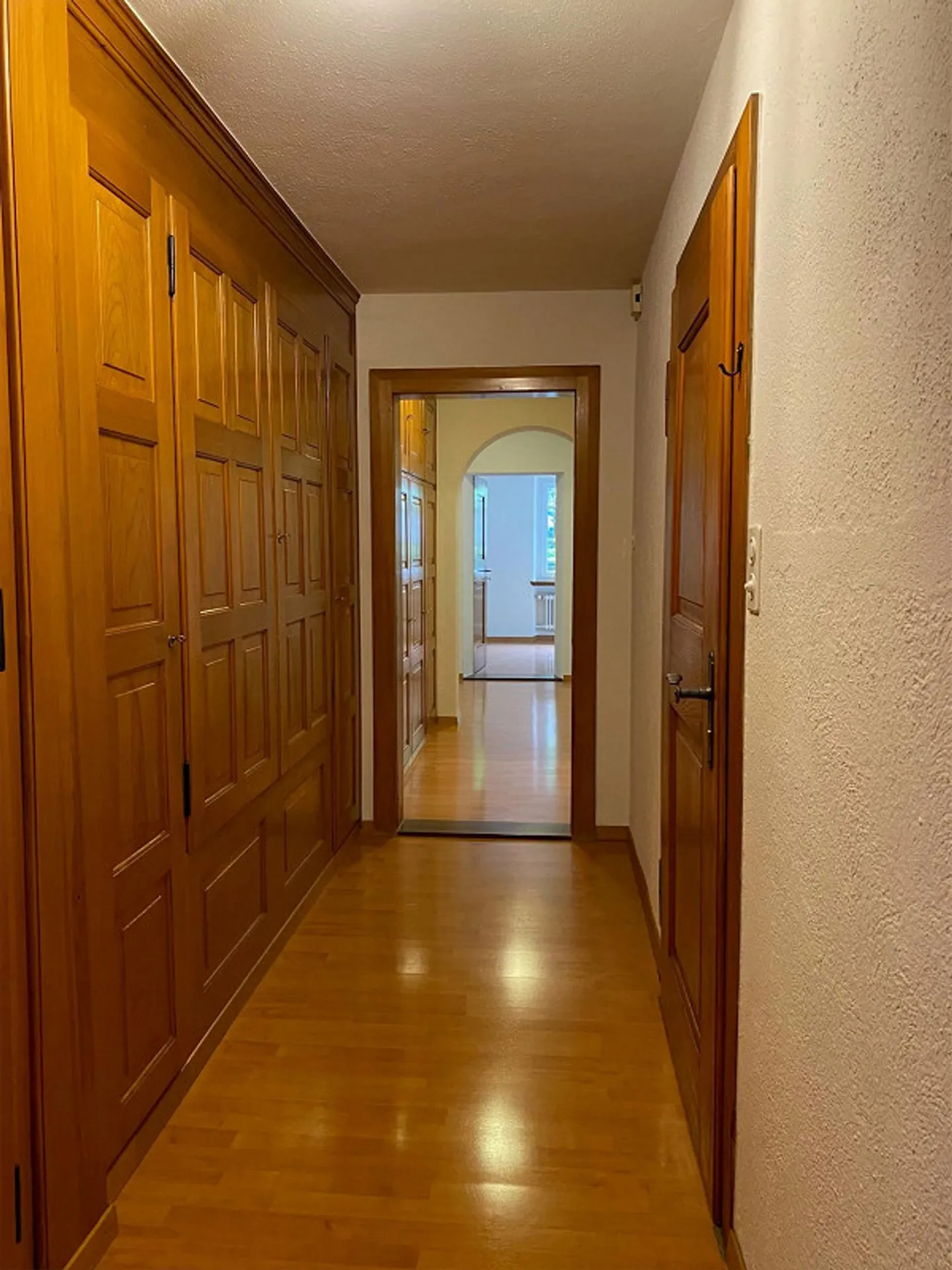 Appartamento affascinante con area giardino in una posizione tranquilla - Foto 6 di 11