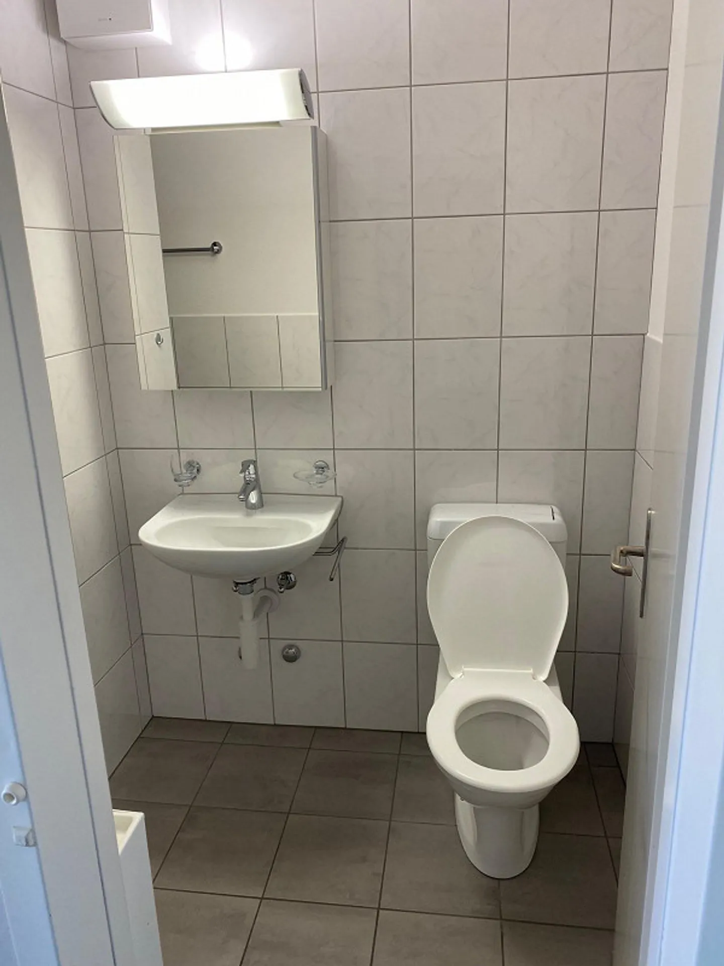 Appartement 1.5 pièces à Feuerthalen - Photo 6 sur 7