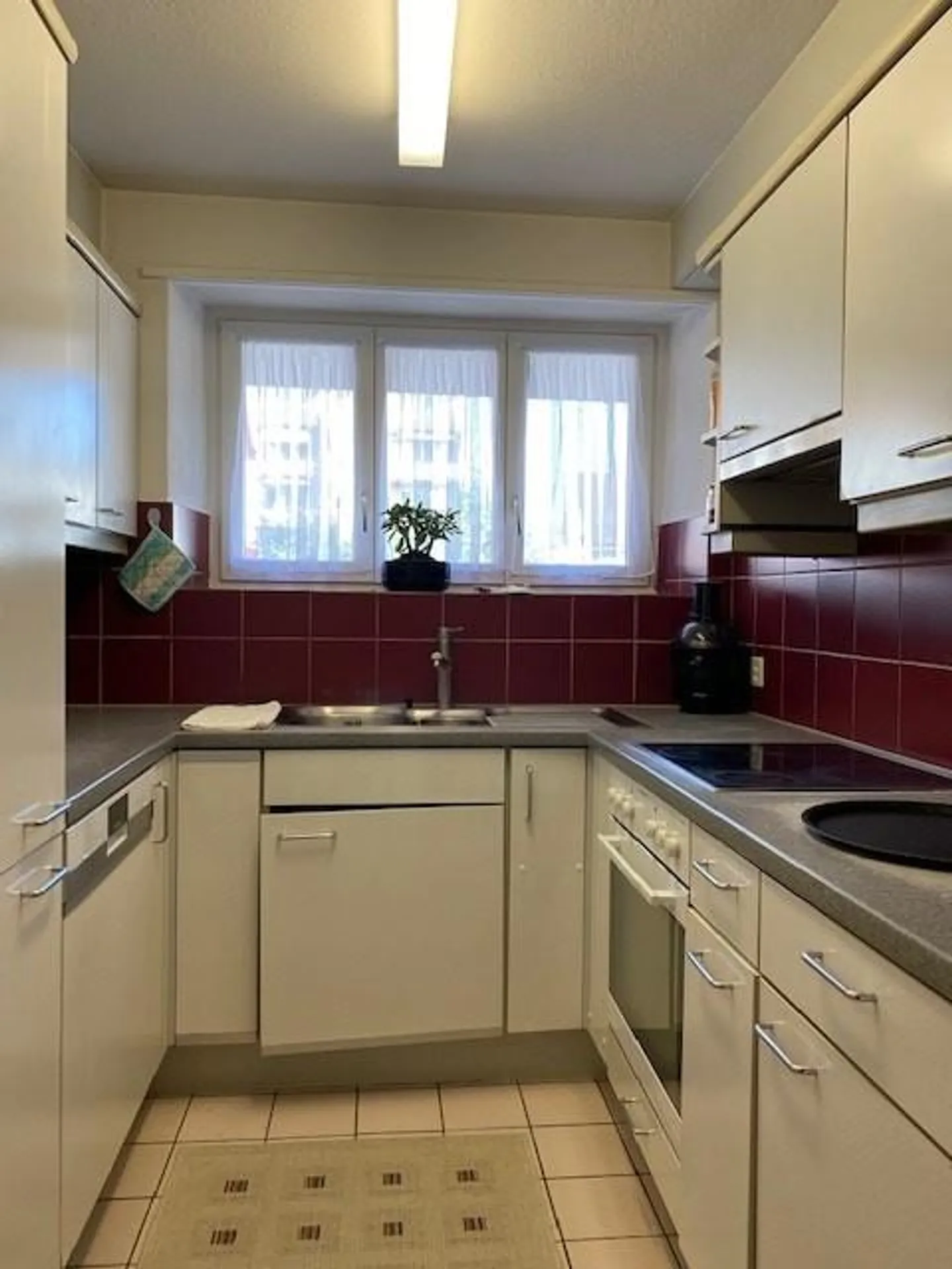 Appartamento affascinante con area giardino in una posizione tranquilla - Foto 9 di 11