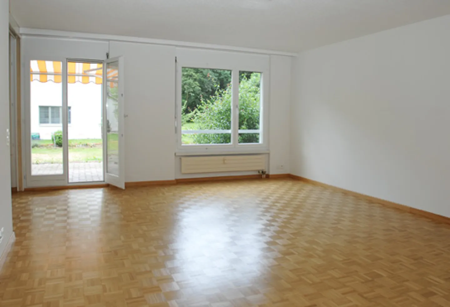 Charmante Wohnung in Grüner Umgebung - Foto 3 von 8