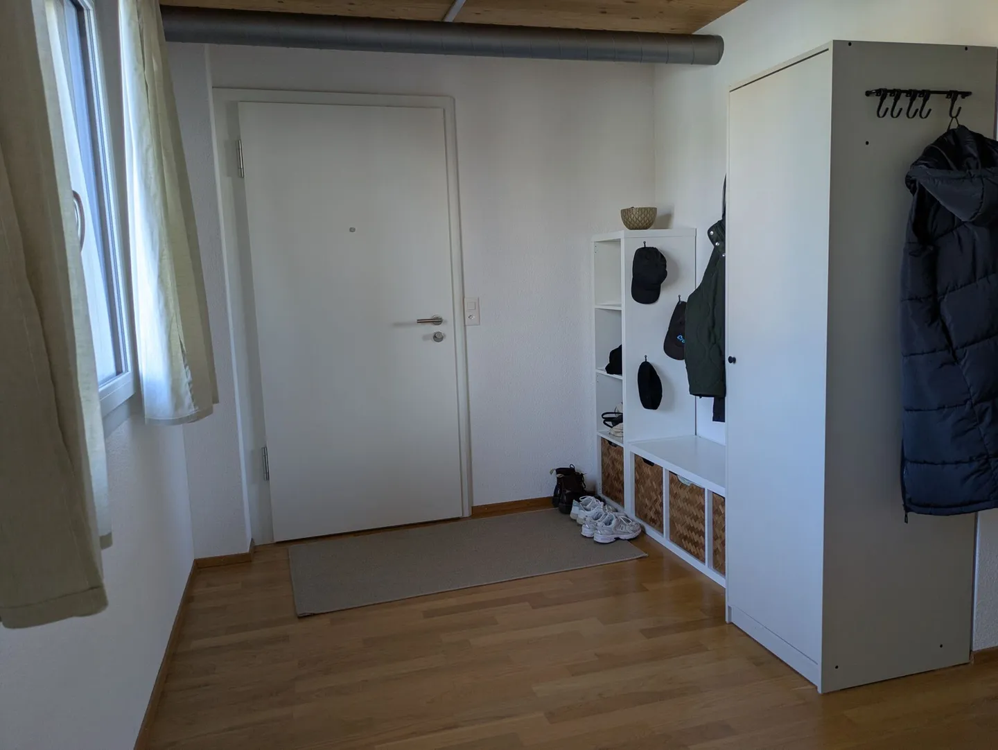 Appartamento moderno di 3,5 locali in posizione centrale - Foto 4 di 10