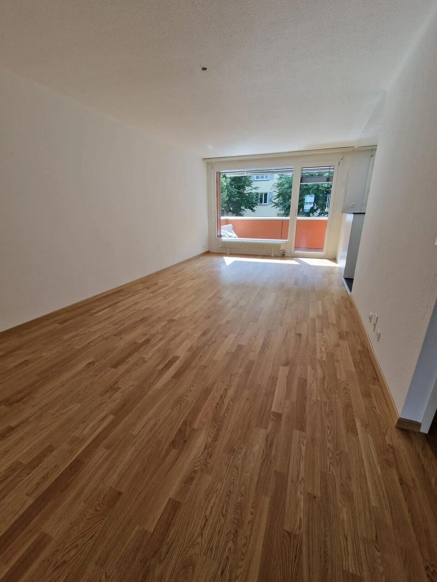 Appartamento moderno e centrale di 3,5 stanze di 70 m² al 1° piano - Foto 7 di 9