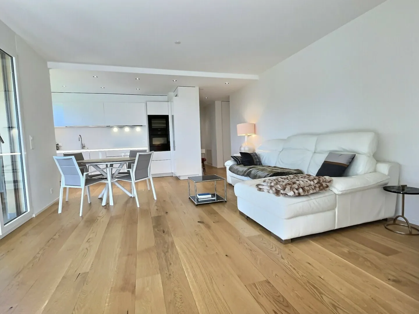 Luxury Apartment in Tranquil Setting - Photo 1 of 12