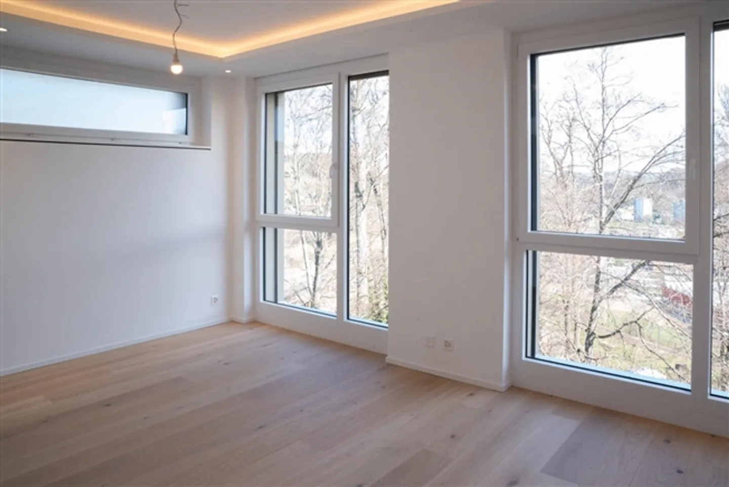 «Wunderschönes 5.5-Zimmer-Penthouse mit aussergewöhnlichem Blick auf den Genfersee» - Foto 6 von 11