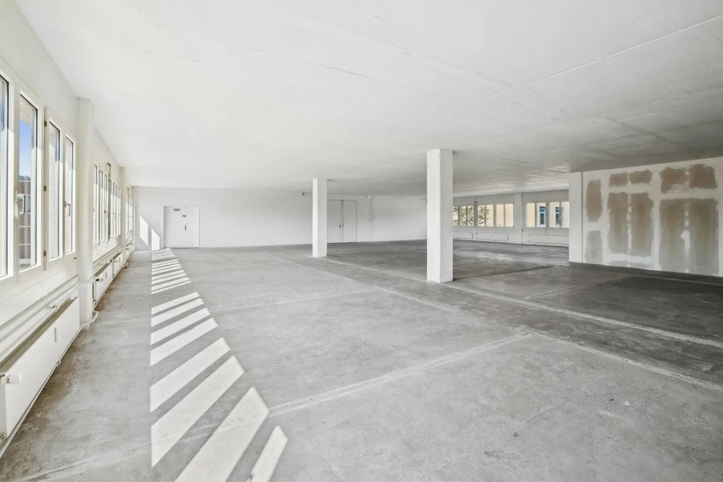 Edificio ad uso misto in affitto - Foto 7 di 8