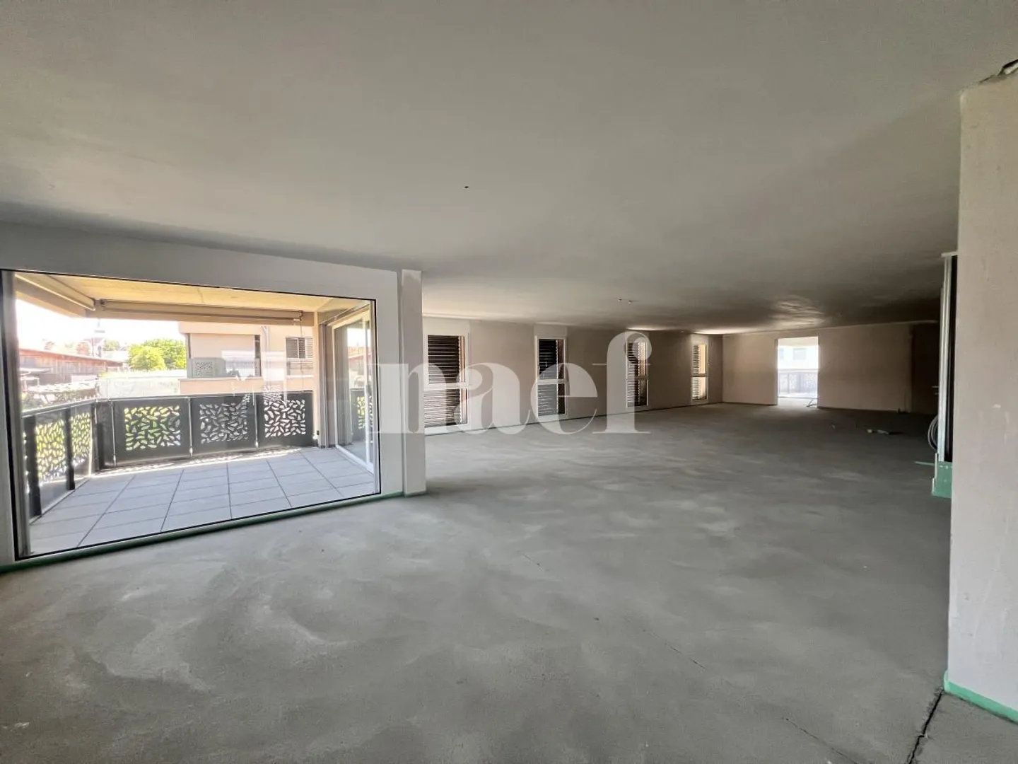 Spazio commerciale modulabile a partire da 57 m2 in stato grezzo al primo piano! - Foto 1 di 6