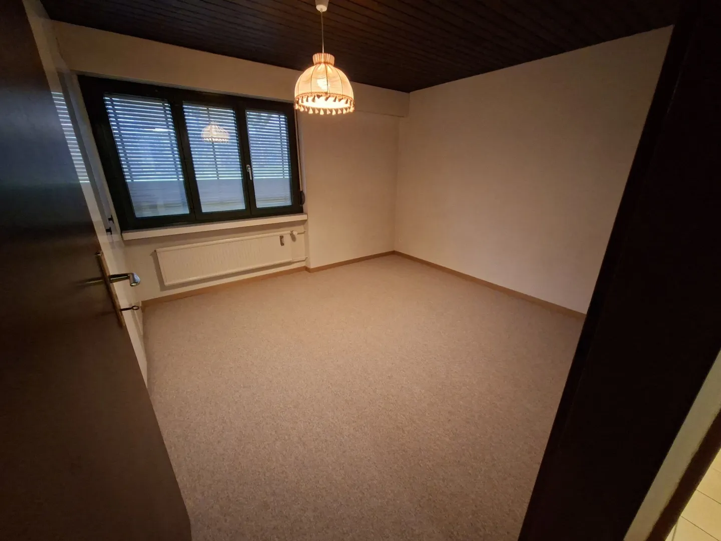 Attraktive 4.5-Zimmer-Wohnung mit Cheminée, grossem Sitzplatz und Doppelgarage - Photo 10 sur 13