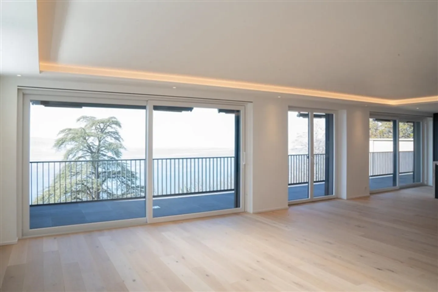 «Wunderschönes 5.5-Zimmer-Penthouse mit aussergewöhnlichem Blick auf den Genfersee» - Foto 10 von 11