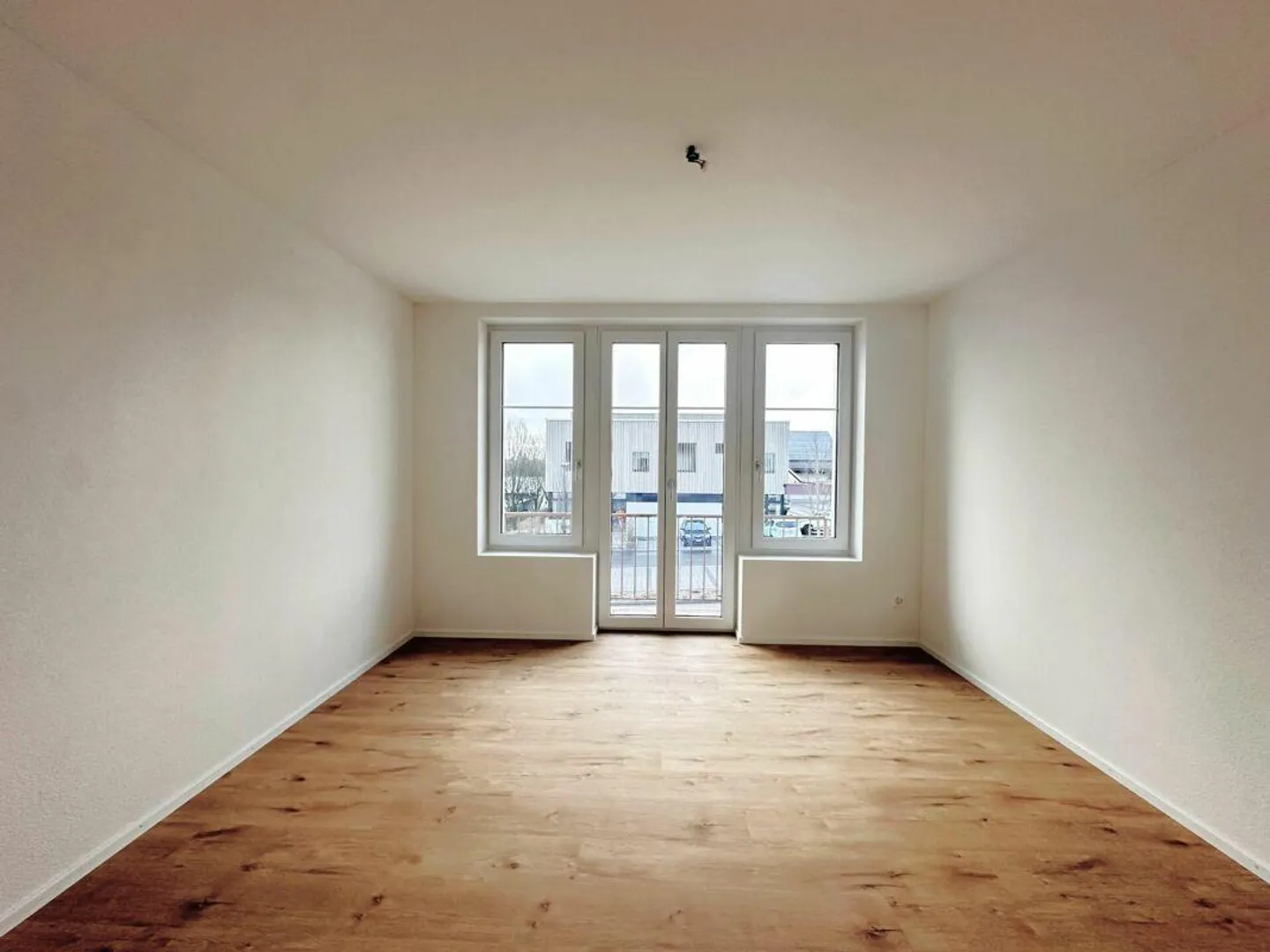 Modern renovated 3.5 room rental apartments with balcony - Photo 6 of 7