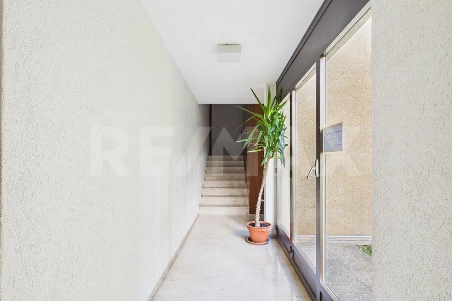 2 ½ pièces à Lugano avec grande terrasse et place de parking dans le garage - Photo 13 sur 13