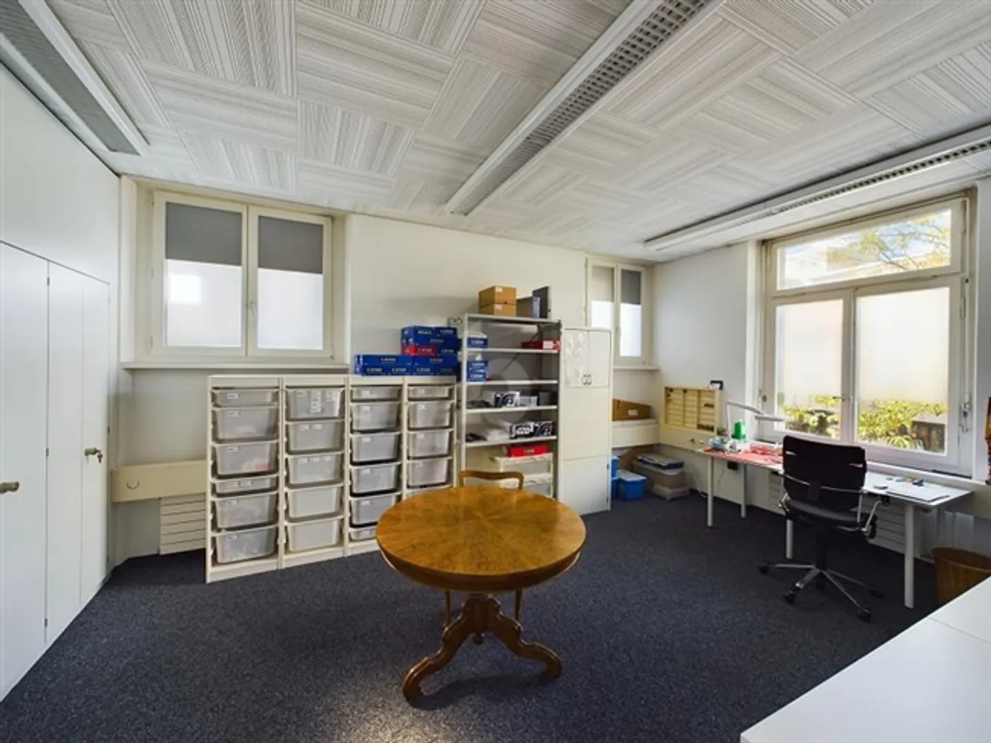 CENTRAL AND PRACTICAL - Photo 4 of 5