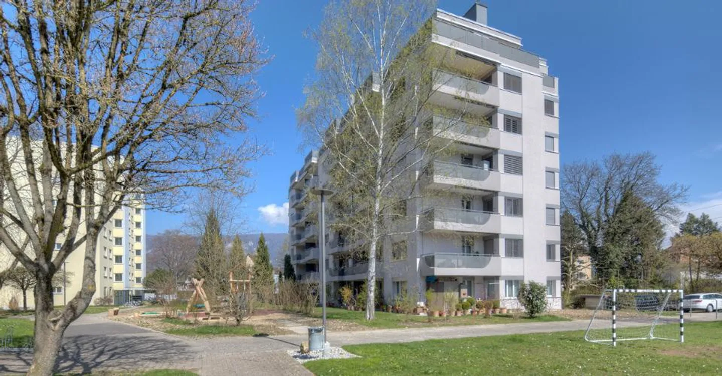 Attraktive Wohnung nahe Bahnhof Solothurn - Foto 1 von 5
