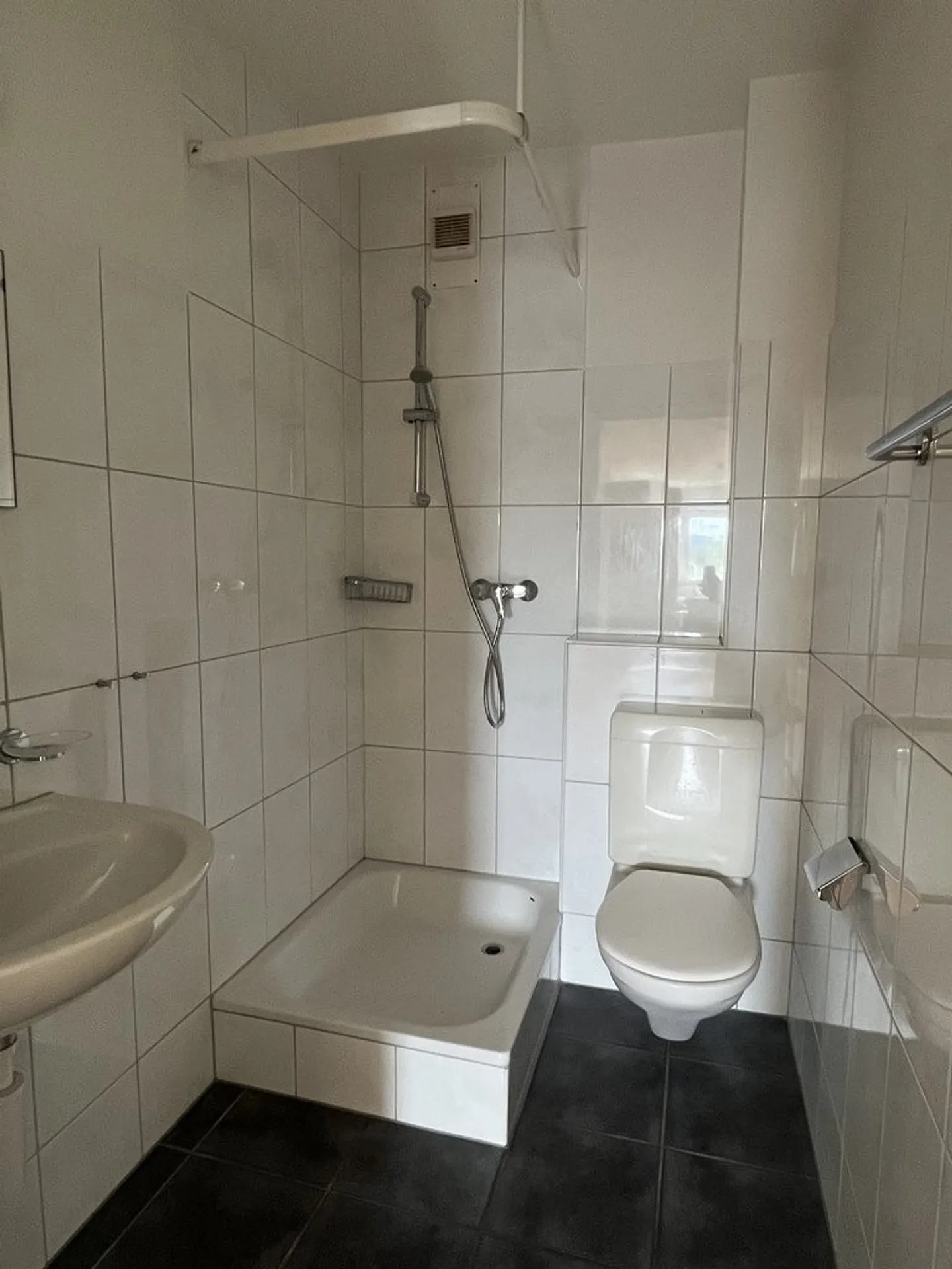 Bel appartement de 4,5 pièces à louer à partir du 01.12.2025 - Photo 8 sur 10