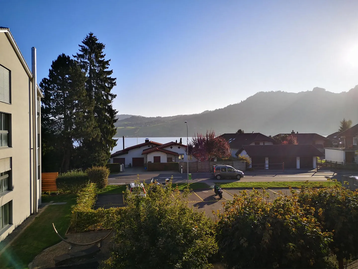 Spacious apartment with lake view - Photo 1 of 1