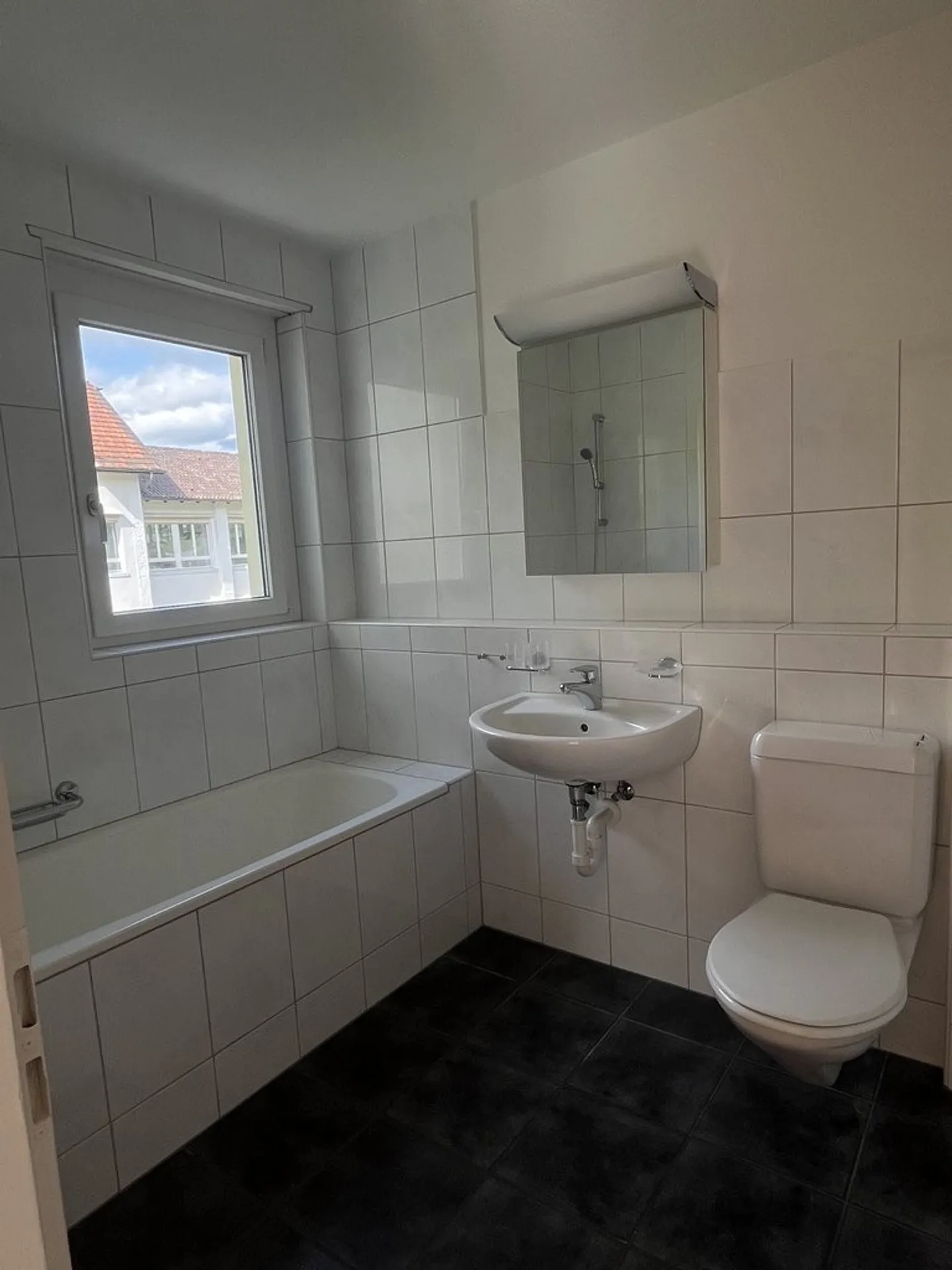 Bel appartement de 4,5 pièces à louer à partir du 01.12.2025 - Photo 9 sur 10