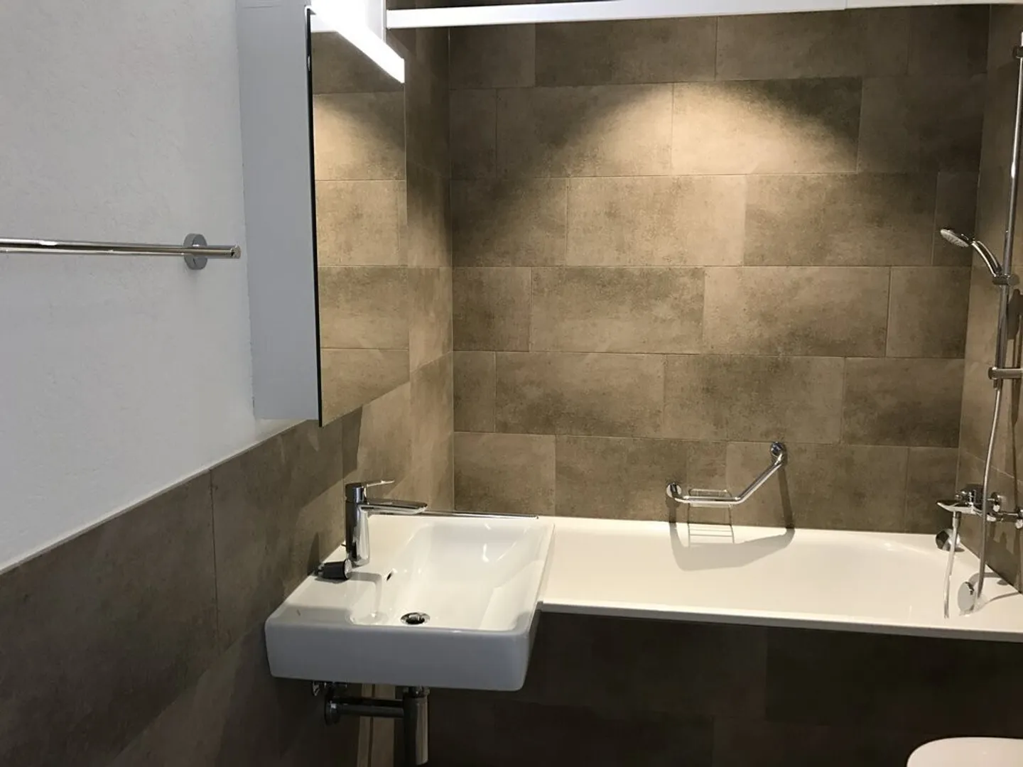 Charmante 2.5-Zimmerwohnung - Foto 6 von 6