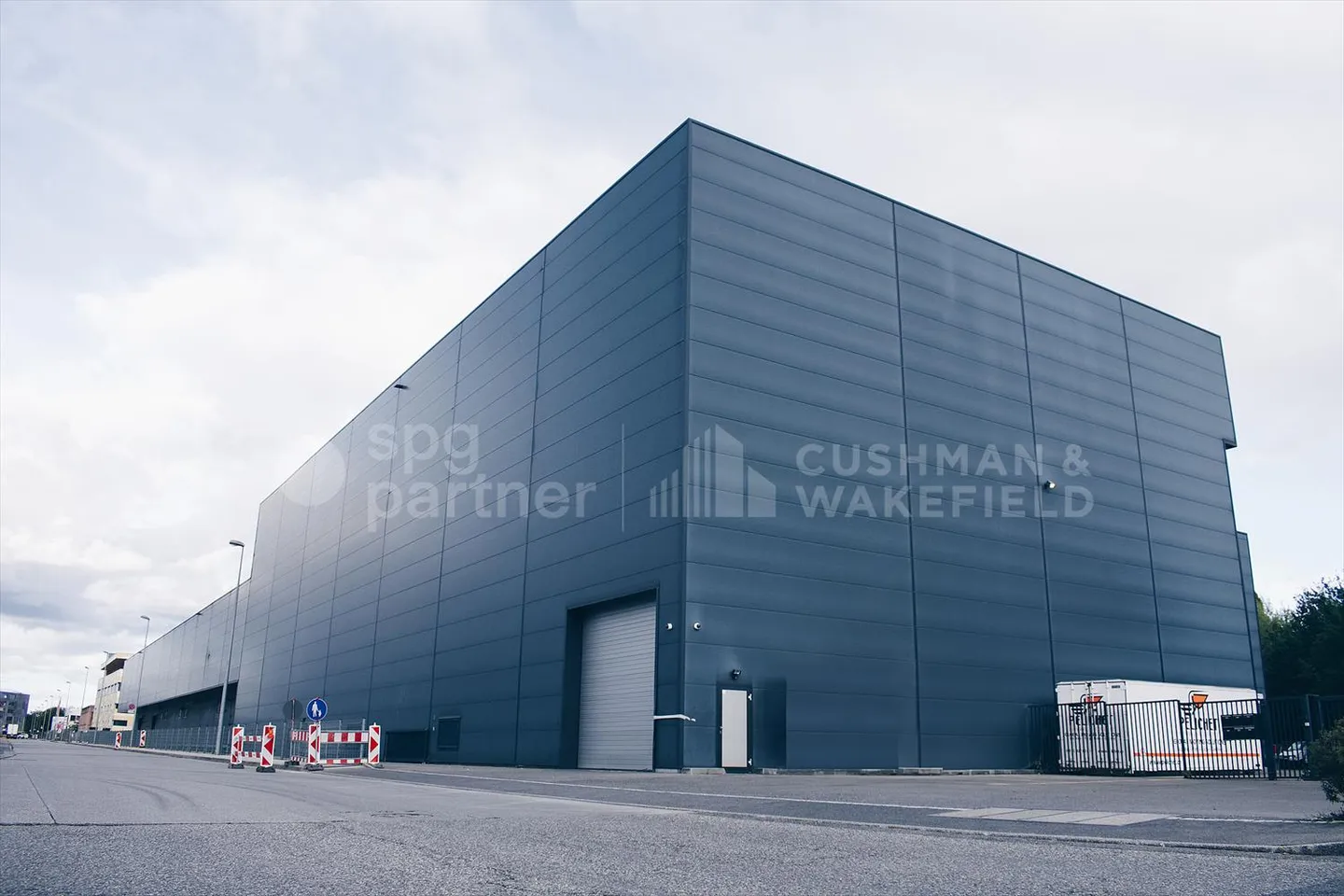 Dépôt - Photo 4 sur 4