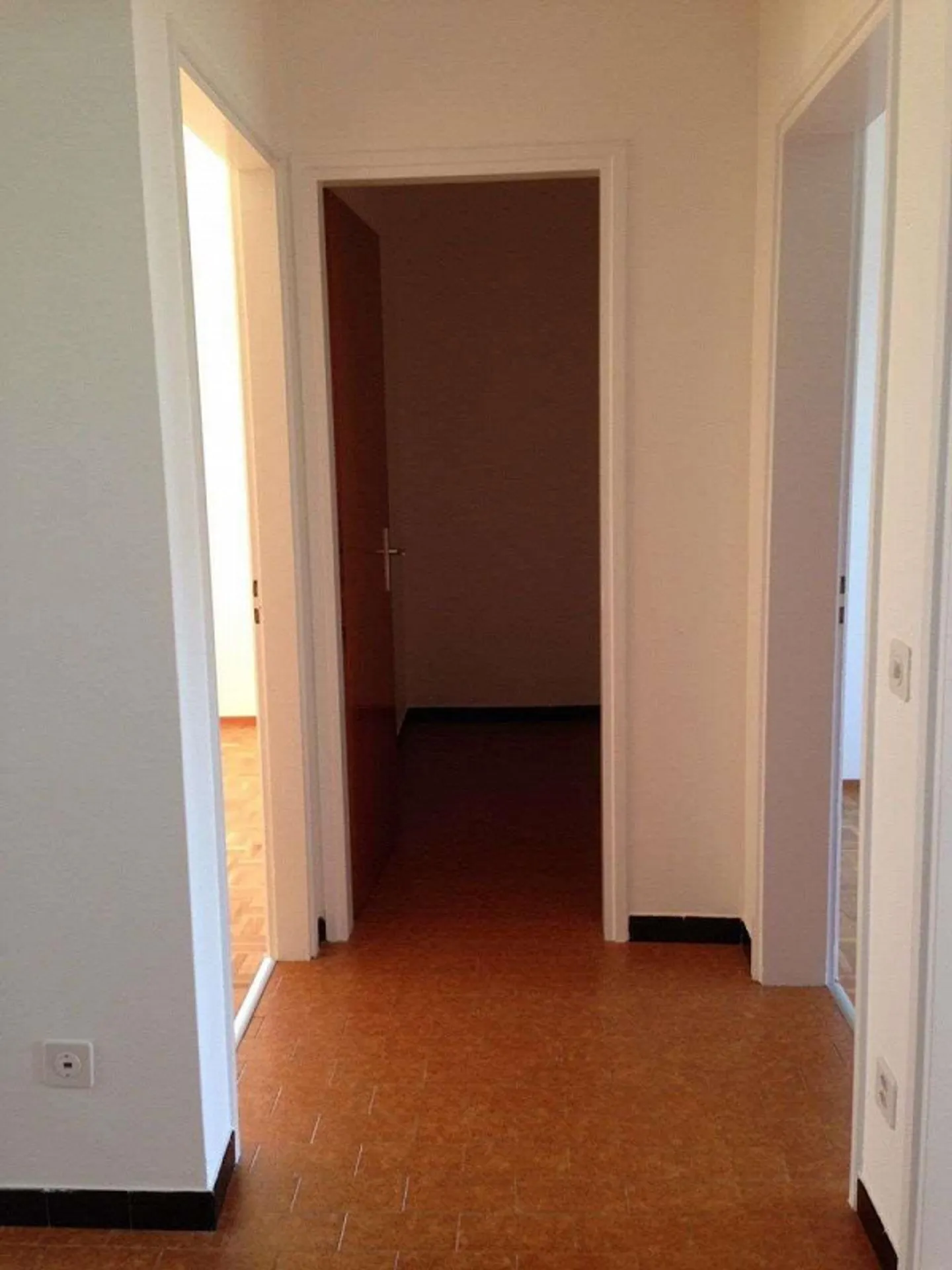 AMPIO APPARTAMENTO 4.5 STANZE A LUGANO - PREGASSONA - Foto 7 di 10