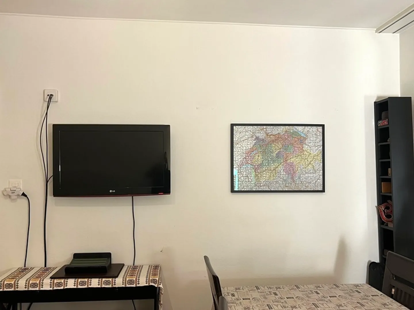 2½ ROOM APARTMENT IN ZURICH - DISTRICT 7, FURNISHED, TEMPORARY - Photo 3 of 5