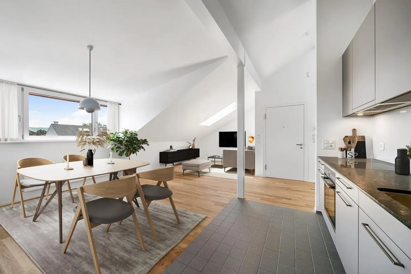 Freshly renovated apartment in the Hirzbrunnen district - Photo 1 of 6